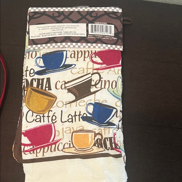 KitchenAid Other - # 0351+ Oven Mitt Set